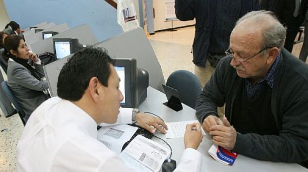 Ejecutivo observÃ³ norma que permite el retiro de fondos de AFP